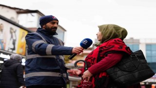 Düzcede temizlik personeli vatandaşa sordu: Çöpünüzü nereye atıyorsunuz?