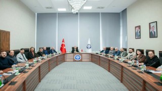 EBYÜ Uygulama ve Araştırma Merkezleri Değerlendirme Toplantısı yapıldı