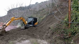 Efeler Belediyesi kapanan yolu açtı