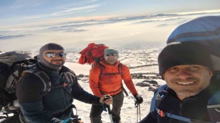 Elazığ Dağcılık Spor Kulübünden 2 haftada 2 zirve