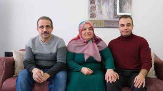 Elazığda depremde enkazdan çıkarılan Çelik ailesi TOKİ konutlarında güvenle yaşıyor