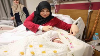 Elazığda yeni yılın ilk saatlerinde 6 bebek dünyaya geldi