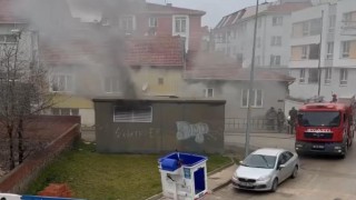 Elektrik trafosundaki yangın paniğe sebep oldu