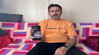 Enkaz altında yaşadığı diyalogla depremin acısını unutturan Ahmet ağabey, asrın felaketinin üzerinden yıllar geçse de söyledikleriyle gülümsetiyor