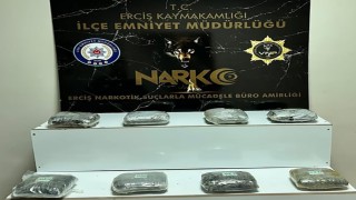 Ercişte 8 kilo 750 gram uyuşturucu ele geçirildi