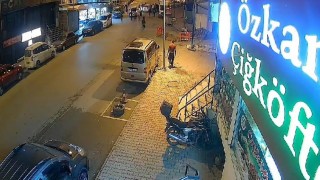 Esenyurtta marketten çıkan kız çocuğuna araç çarptı
