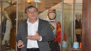 EÜ Etnografya Müzesinde Eski Smyrna Söyleşisi