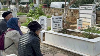 Fatma Girik, mezarı başında anıldı