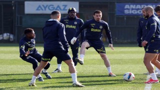 Fenerbahçe, Adana Demirspor maçı hazırlıklarını tamamladı