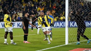 Fenerbahçe, Hatayspora karşı galibiyet serisini 8 maça çıkardı