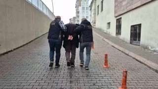 FETÖden aranan ihraç hakim Kayseride yakalandı