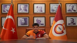 Galatasaray, genç futbolcu Berat Yılmazın sözleşmesini uzattı