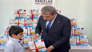 Gaziantepte görme engelli öğrencilere kulaklık jesti