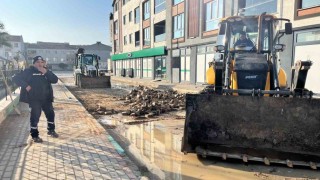 Gemlik Belediyesinden asfalt ve kaldırım atağı