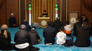 Genç Bilaller, Kartalda Ezan Okuma Yarışmasında bir araya geldi