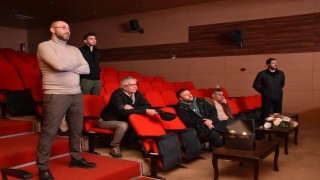 Germencik Belediyesi tiyatro salonuna usta dokunuşu