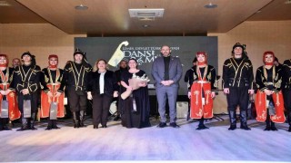Germencikte deve güreşi festivali, konserle başladı