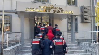 Germencikte uyuşturucu operasyonu: 3 tutuklama