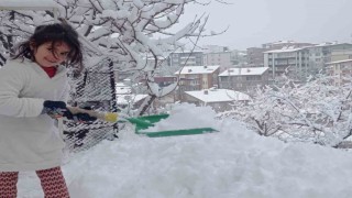 Hakkaride kartpostallık kar manzaraları