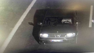 Hasta rolü yaparak geldiği hastanenin otoparkından araç çalan şahıs kameradan tespit edilip yakalandı
