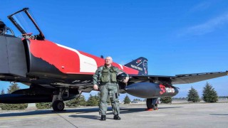 Hava Kuvvetleri Komutanı Orgeneral Kadıoğlu, 1inci Ana Jet Üs Komutanlığını ziyaret etti