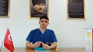 Hem sağlığı hem de sosyal hayatı olumsuz etkileyen ‘ağız kokusu sorununa karşı uzmanlardan uyarı