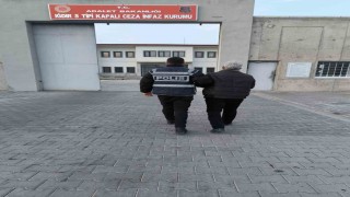 Hırsızlık suçundan aranan şahıs Iğdırda tutuklandı