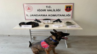 Iğdırda uyuşturucu ve silah kaçakçılığına yönelik operasyon