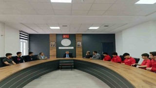İl birincileri Sünnetciyi ziyaret etti
