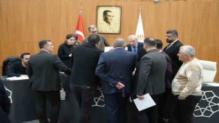 İlkadım Meclisinde ‘İYİ Parti şoku