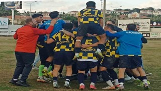 İmren Alaçatıspor zirveye tırmanıyor