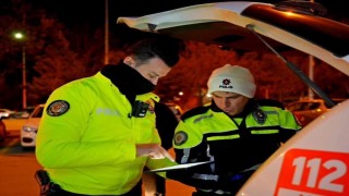 Ispartada trafik ve asayiş denetimlerinde 6 araç trafikten men edildi