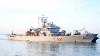 İtalyanın gönderdiği 49 düzensiz göçmen Arnavutluka ulaştı