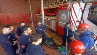 İtfaiyecilere iple erişim teknikleri eğitimi verildi