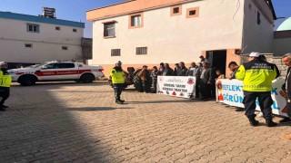Jandarmadan 395 traktör sürücüsüne güvenlik trafik ve güvenli tarım eğitimi