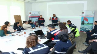 Jandarmadan firma çalışanlarına eğitim