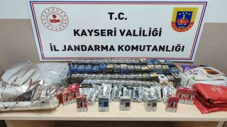 Kaçakçılar jandarmadan kaçamadı