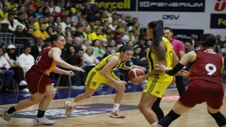 Kadınlar basketbolda derbi heyecanı