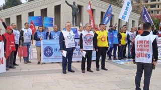 Kamu Emekçileri Meydanlarda: "Geçinemiyoruz!"
