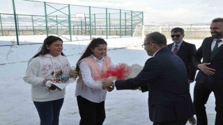 Karsta yarıyıl tatili başladı