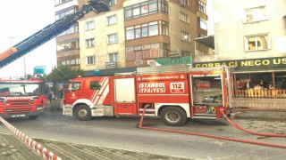 Kartalda çatı yangını