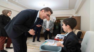 Kas hastası miniğin karnesi evine gitti