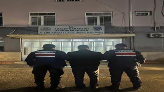 Kasten yaralama suçundan aranan şahsı jandarma yakaladı