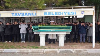 Kaybolduktan 4 gün sonra bulunan ve hastanede hayatını kaybeden yaşlı adam toprağa verildi