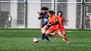 Kayseri Kadın FK ikinci yarıda güldü