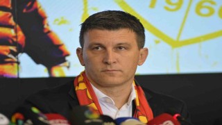 Kayserispor, Sergej Jakirovic ile 1.5 yıllık sözleşme imzaladı