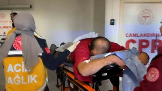 Kendisini darp eden komşusunu bıçakladı