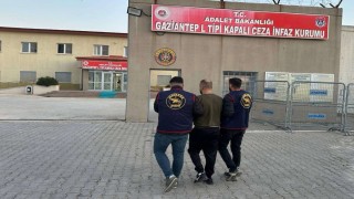Kesinleşmiş 20 yıl cezası bulunan uyuşturucu taciri yakalandı