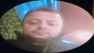 Kestiği ağacın altında kalan işçi hayatını kaybetti