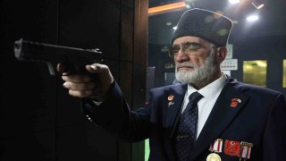 Kıbrıs kahramanları 51 yıl sonra silah başında: 10da 10 isabet sağladı